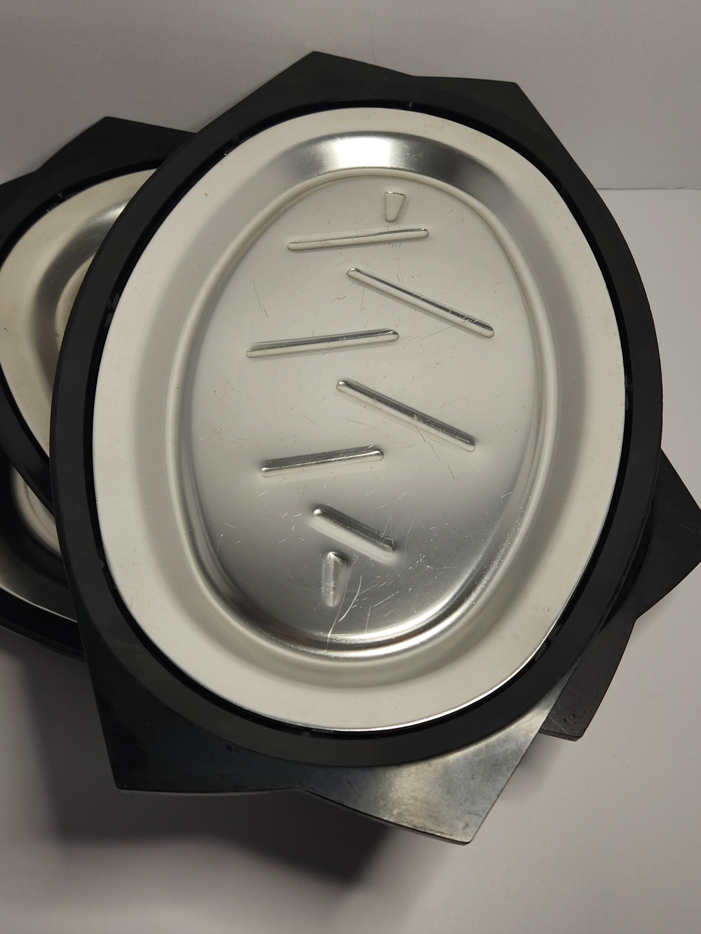 Set Of 3 Nordic Ware Black Silver SERV-A-SIZZLE Steak & Fajita Serving Trays